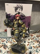 Statuetka Vi Unlocked