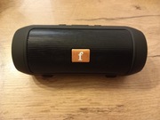 Głośnik bezprzewodowy, dwukanałowy.