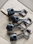 Korbowód z tłokiem 2.7 276DT diesel V6 jaguar land rover