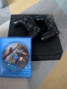 PlayStation 4 slim 500gb + 2 pady + gra spiderman