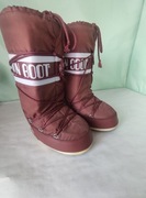 Moon Boot brązowy używany 