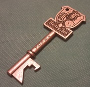 Otwieracz-brelok browaru Hertog Jan z 2016 roku.