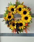 Wianek dekoracyjny, słoneczniki,wianek na drzwi, na ścianę, na balkon...