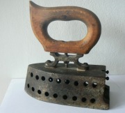 Stare żelazko spirytusowe