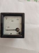 Woltomierz  na prąd zmienny 600V