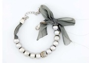 Bransoletka Szara Kokardka Metalowe Koraliki Cyrkonie