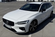 Volvo V60 II D4 R-Design 2020 salon Polska