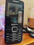 Telefon Samsung GT-S5610 