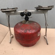 Kuchenka gazowa turystyczna na gaz propan-butan na butle PRL 2GK-5 sprawna