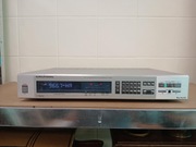 Tuner Radiowy Stereo GRUNDIG T-7500