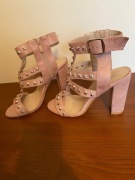 Sandałki na Słupku z Ćwiekami Różowe 39