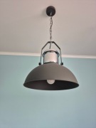 Grafitowa lampa wisząca loft