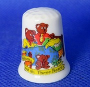 Naparstek Kolekcjonerski Porcelanowy Złotowłosa i Trzy Niedźwiedzie