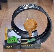 Hot Wheels Monster Truck pętla