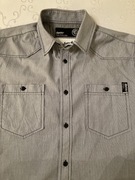 Elegancka Koszula Wygodna na każdą porę roku.