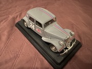 Citroen 15 cv - Bburago, skala 1:24