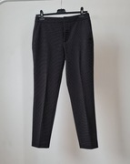 Żakardowe cygaretki w kropki Zara S 36