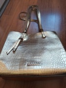 Sprzedam dwie torebki -monnari -złoty kolor