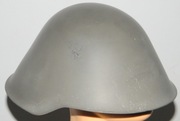 Hełm stalowy NRD wz.76 ostatnia wersja