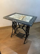 Stolik vintage marmur maszyna Singer Onyx Dragonn