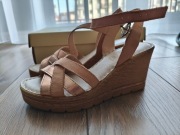 Skórzane sandały koturny LASOCKI r. 36