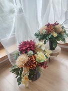 Nowoczesny zestaw na grób, Stroik na cmentarz plus wkład do wazonu,  nr 9