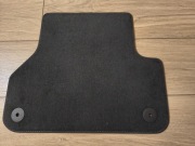 Org dywanik welurowy prawy tył AUDI A4 B9  8W0863724  