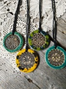 Ceramiczny wisior, naszyjnik mandala, rękodzieło 