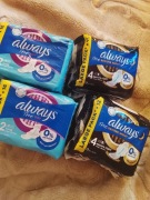 4 opakowania podpaski always Warszawa 