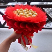 Bukiet z ferrero roscher 