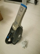 Odkurzacz ręczny Black&Decker DVJ325 srebrny/szary | G821