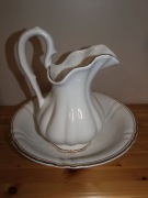 Zestaw łazienkowy-misa z dzbanem do mycia