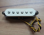 Single coil – Squier by Fender – pozycja ŚRODEK