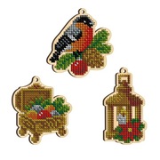 Zestaw do haftu koralikowego na drewnianej zabawce świątecznej