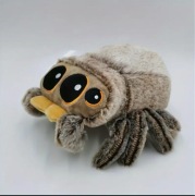 Pluszowy pająk skakun