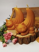 Świeca kotek z ogonem z wosku pszczelego Pasieka Pod Borem