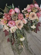 Komplet kompozycji nagrobnych. Zestaw funeralny. Wiązanka I bukiet na grób