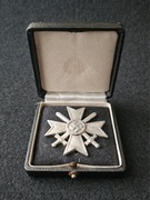 Niemcy, III Rzesza, Krzyż Zasługi Wojennej 1Klasy z mieczami w pudełku "3".