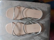 Sandały damskie marki H&M Divided o rozmiarze 37