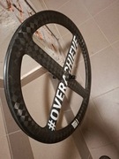Koło karbonowe do jazdy na czas 