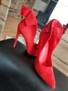 Czerwone szpilki roz  37
