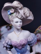 Figurka coalport Mandarin Crescent ok 23 cm