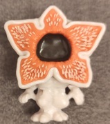 Figurka Stranger Things Kinder Joy DEMOGORGON