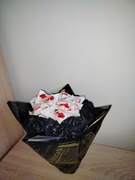 Bukiet wieczne róże z Rafaello 