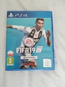 FIFA 19  (PS4 - WERSJA PUDEŁKOWA)