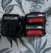 Zestaw baterii Einhell 4.0Ah/18V(2szt) + ładowarka