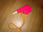 Gwizdek dla dzieci duży plastikowy PRL Vintage sprawny czerwony różowy