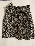 Mango damska mini spódniczka ze wzorem w panterkę wiązana w pasie rozmiar S