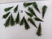 Drzewka rośliny na makiete skala HO TT .