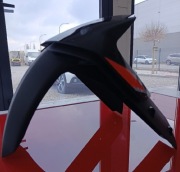 KTM Duke 790 błotnik przedni kompletny 23r.